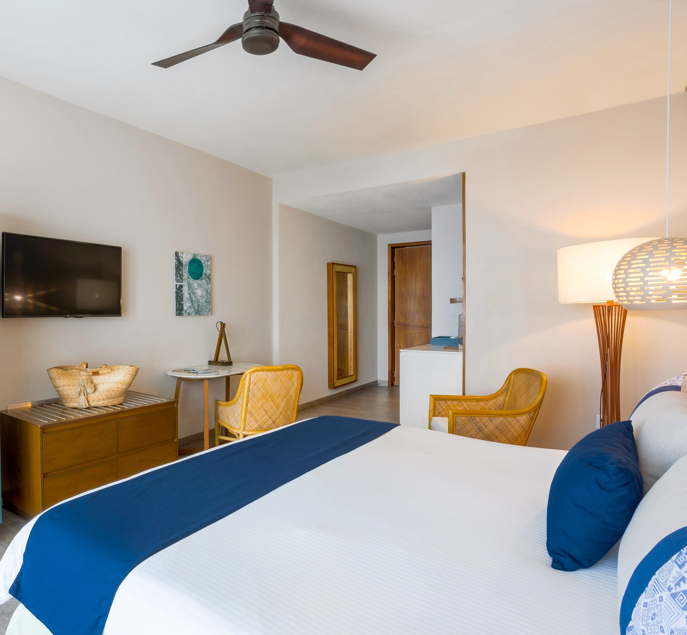 GALLERY SUPERIOR RETREATS ARMONY RESORTS