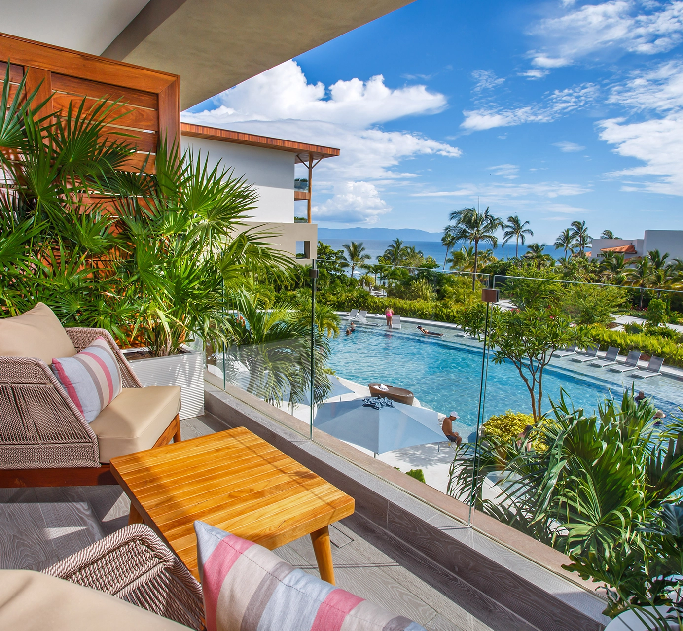 GALLERY SUPERIOR RETREATS ARMONY RESORTS